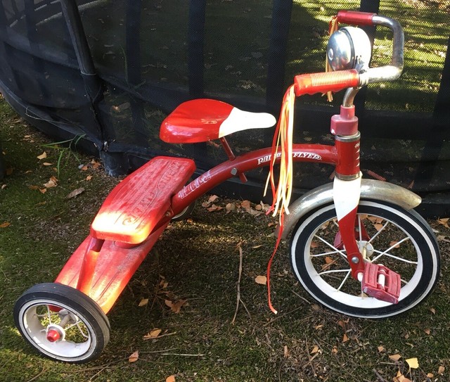 radio flyer classic glide & go balance bike