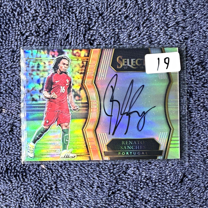 2017-18 Panini Select Renato Sanches Portugal Select Signatures Auto #SS-RS