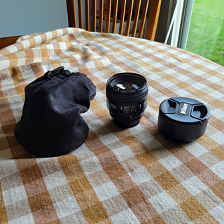 Nikon AF NIKKOR 85mm f/1.8D Portrait Lens Nikon F Mount AF/MF 62mm