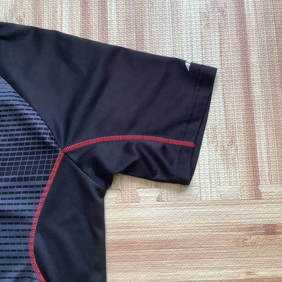 Avia Men's Active Athletic Workout Shirt Top Size L Red Black Lightweight - Image 4 of 4