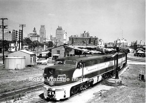 Missouri Pacific Mo PAC Railroad  Passenger P-1 Diesel  Locomotive 8029 8.5x11