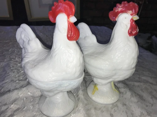 2 Vintage WESTMORELAND Milk GLASS Standing 3D ROOSTER Covered PEDESTAL DISH 8½"T