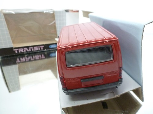 SCHABAK 1300/13001 FORD TRANSIT VAN -RED 1:35- GOOD IN BOX - Imagen 5 de 7
