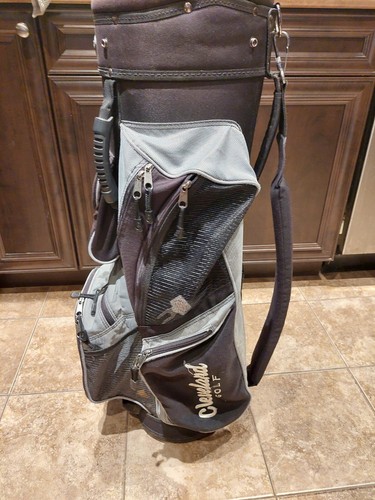 Cleveland Golf Stand Up Lightweight Bag 6 Way Divider W/ Cleveland Rain Cover - Picture 2 of 24
