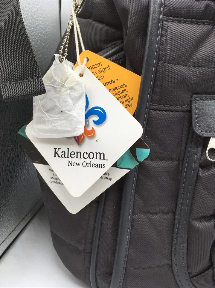 Bolso de Pañales Kalencom Nola Peso Pluma Acolchado Azul Marino Nuevo con Etiquetas Foto 2 de 4