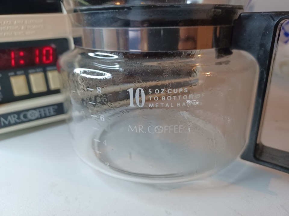 Mr Coffee VTG Under The Coffee Maker UTC 303 CSA Tested Working