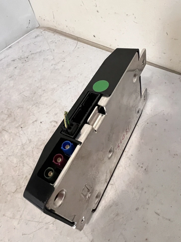 Land Rover Discovery Sport 2018 módulo de control telemático OEM J9C370718DN Foto 4 de 4