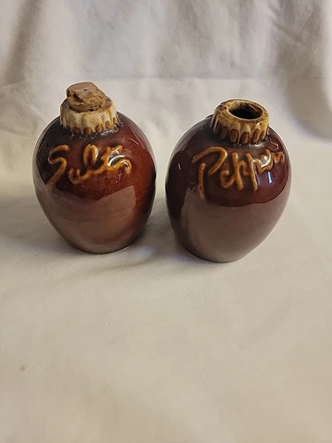 Vintage Hull Pottery Salt & Pepper Shakers Brown Drip Glaze 4" Oven Proof USA