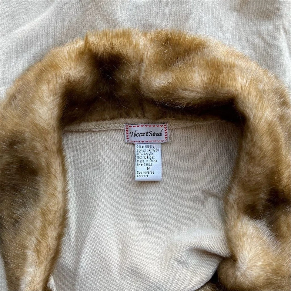 VTG HeartSoul Faux Fur Trim Cardigan Women's M Beige Button Sweater Old Money - Image 4 of 4