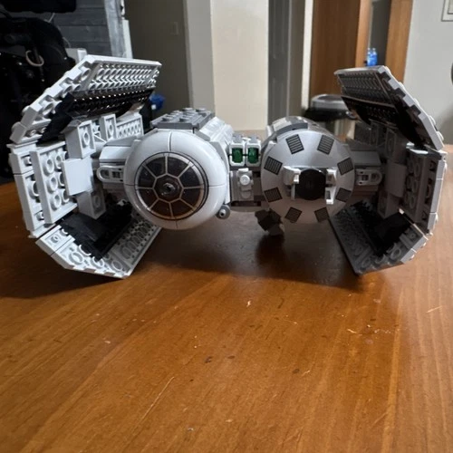 LEGO Star Wars TIE Bomber 75347 Complete Set Vehicle 625 Pieces 2023