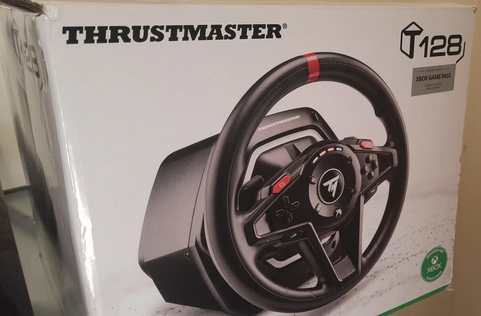 Thrustmaster T128 Volante Force Feedback con 2 Pedali Magnetici Per PC e XBOX - Immagine 2 di 4