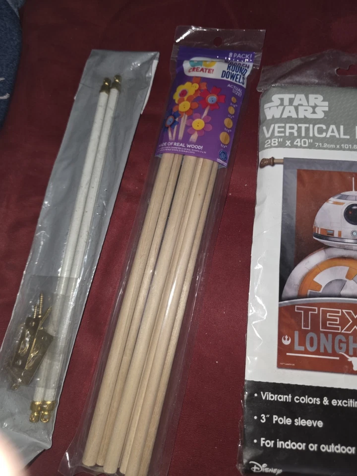 WinCraft Star Wars Texas Longhorns Vertical Flag BB-8 Design - Image 2 of 3