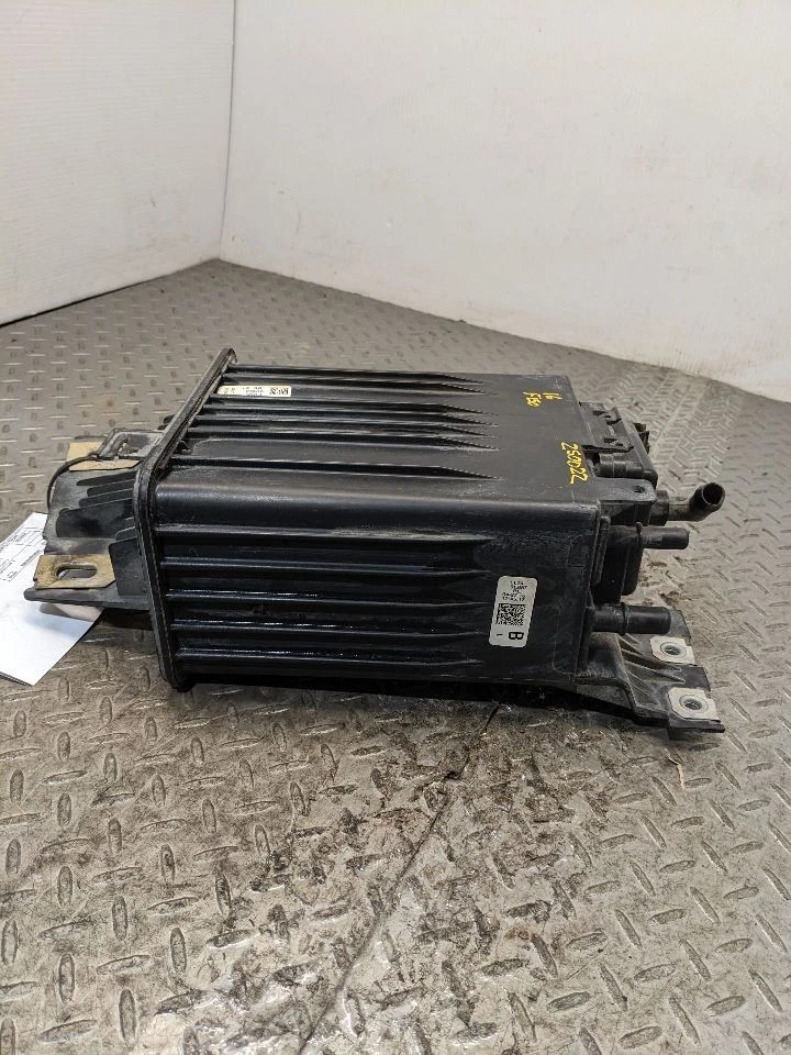 2015-2020 FORD F-150 FUEL VAPOR EVAPORATOR CHARCOAL CANISTER OEM 1176731 - Image 3 of 4