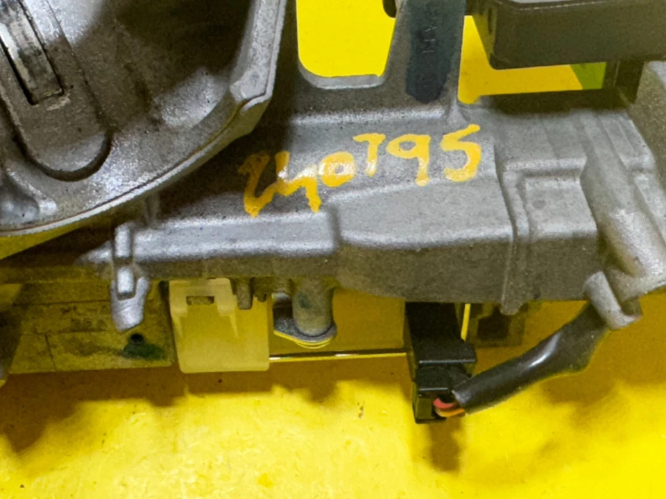 2008-2012 HONDA ACCORD IGNITION SWITCH LOCK W/KEY OEM - Image 3 of 4