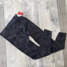 NWT - Spanx Look at Me Now Seamless Leggings FL3515 Black Camo - Size M