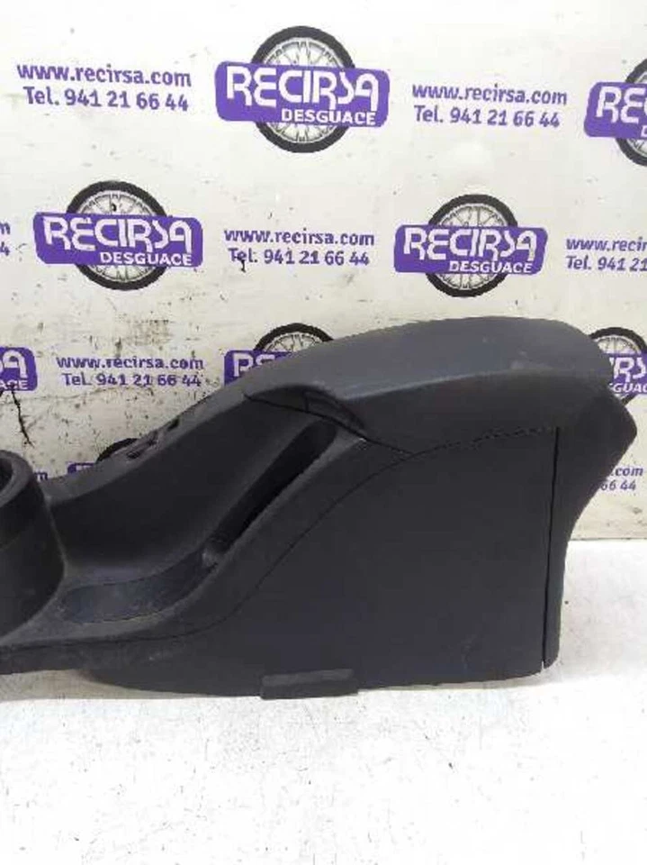 5P0864251B apoyabrazos central para SEAT TOLEDO (5P2) MAGNUS 2004 255069 - Imagen 4 de 4