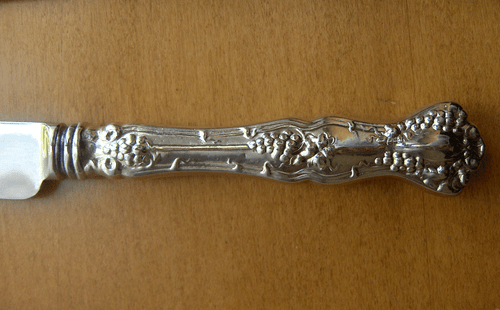 1847 Rogers Meriden Britannia Co grape Vintage set~Hollow handled knives & forks - Picture 12 of 14