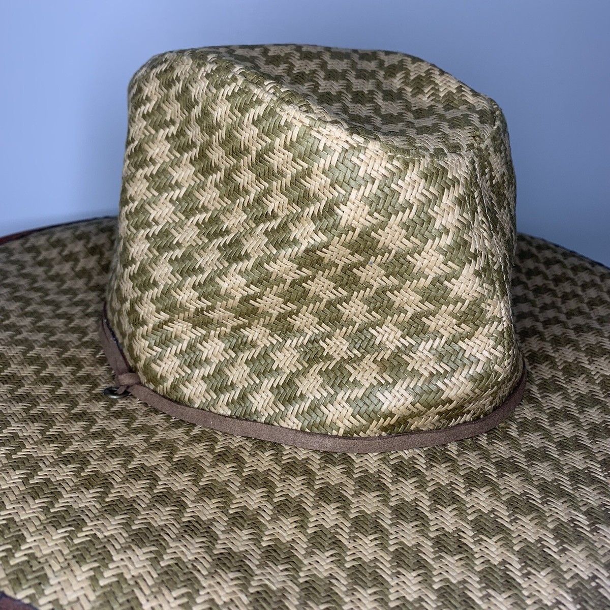 Peter Grimm Follow the Rabbit Hat in size XXL Peter Grimm Ltd Unisex Gotham Straw Cowboy Hat Black One  main image 4
