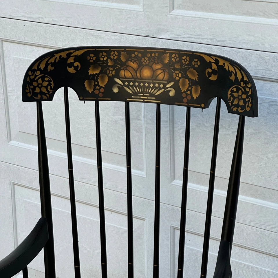 Par de mecedoras negras Nichols and Stone plantilla de cosecha - adulto y niño Foto 3 de 4