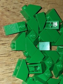 H Lego Lot 40 Green Slope 2 x 1 3040 79003 4894 7144 7623 10354 70922 31053