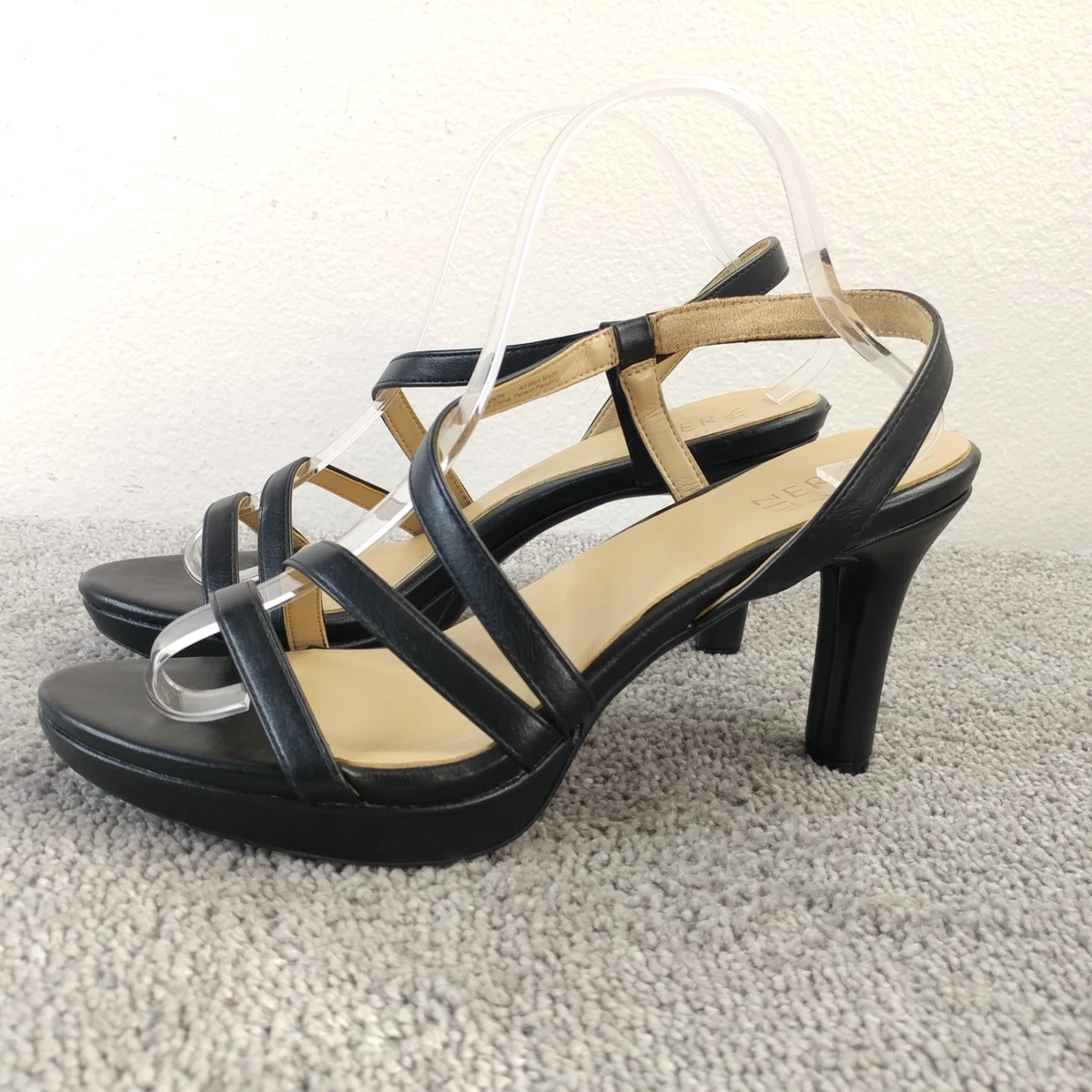 chinese dress ladies Amazon.com: Naturalizer Womens Izzy Heeled Sandal Black Leather 5 M :  Sports & Outdoors