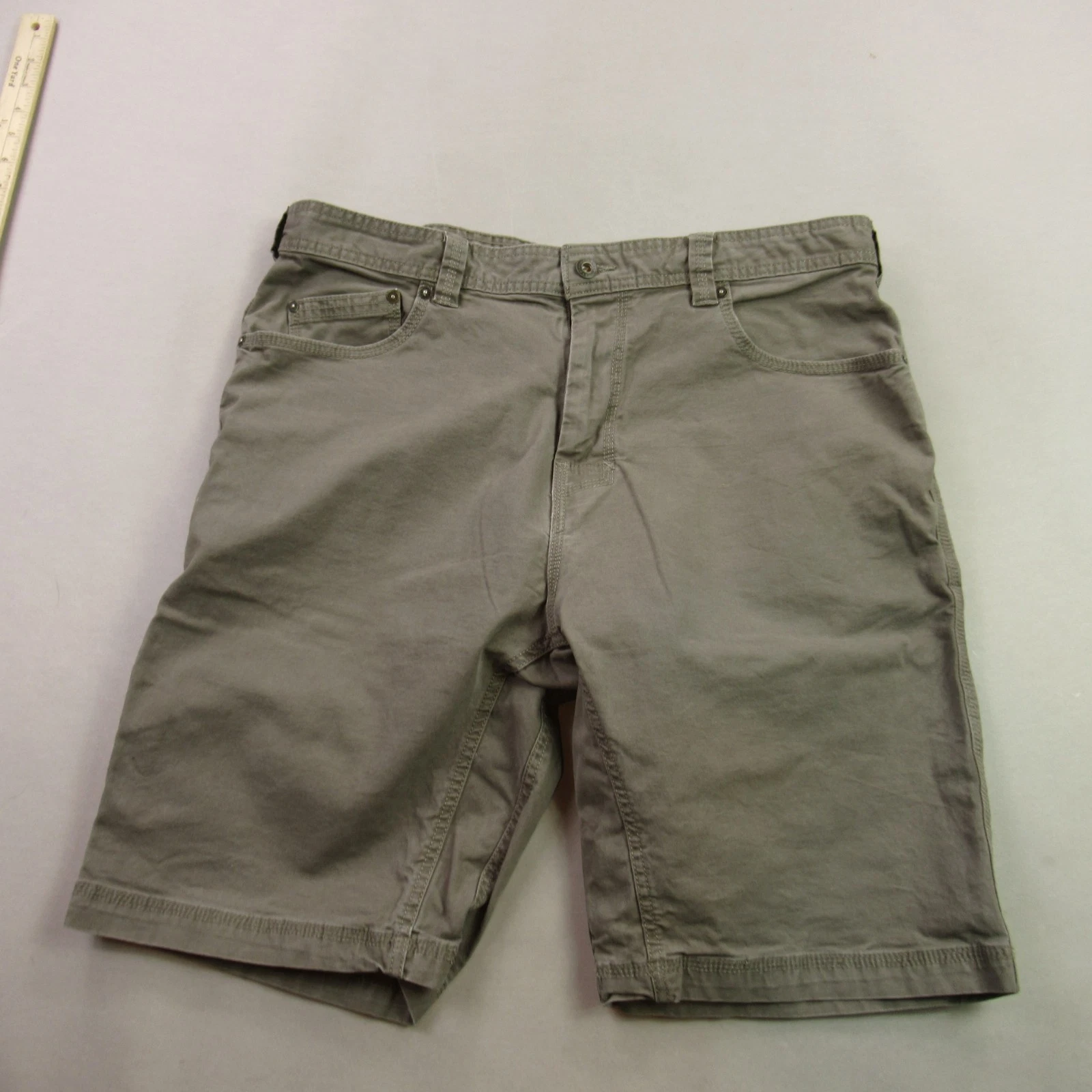 Prana Shorts Mens 38 Chino Pockets Casual Outdoors Hiking Green