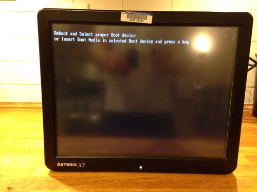 PioneerPOS AsterixTouch-X5 Asterix X5 Monitor powered up (missing covers) - Picture 8 of 14