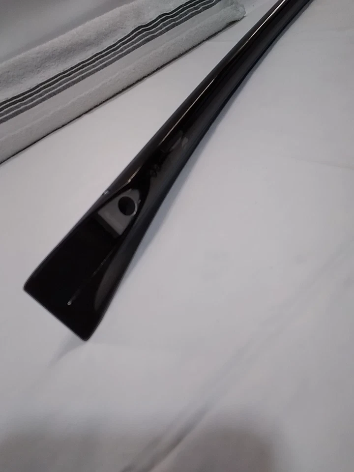 Manija de la puerta del refrigerador Kenmore (arañada) N.º de parte: AED73592902 Foto 3 de 4