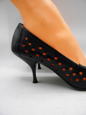 PRADA Black Laser Cut Leather Pointed Toe Heel Classic Pumps
