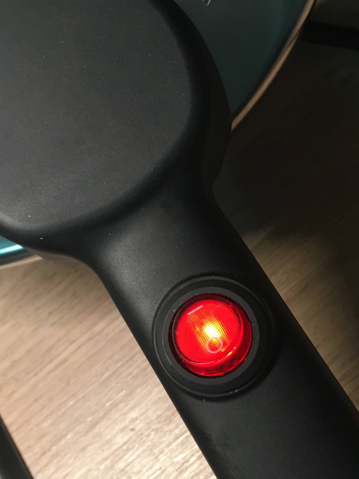 Remoska Prima Electric Cooker with Glass Lid 2L (Standard) Slightly