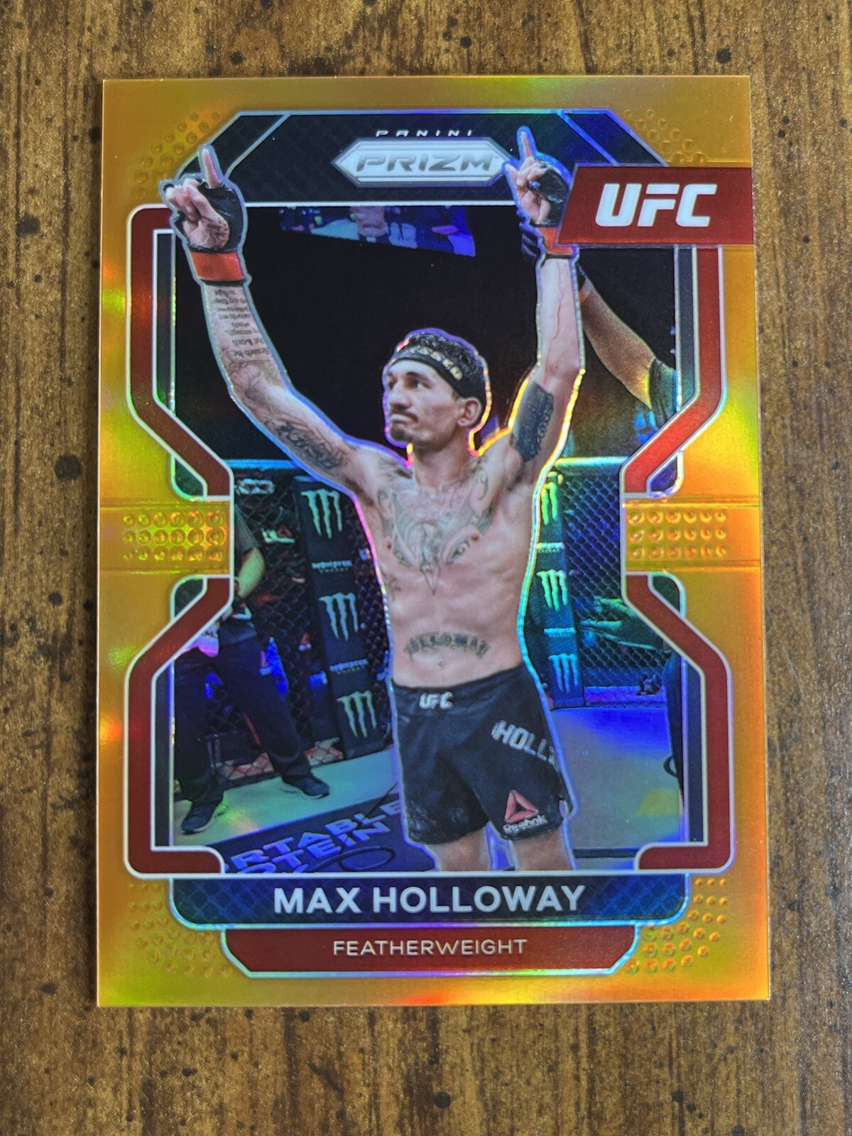 Max Holloway • 2022 Prizm Orange /99 #188 • UFC Champion BMF 🇺🇸🤙🏻🥊🥋
