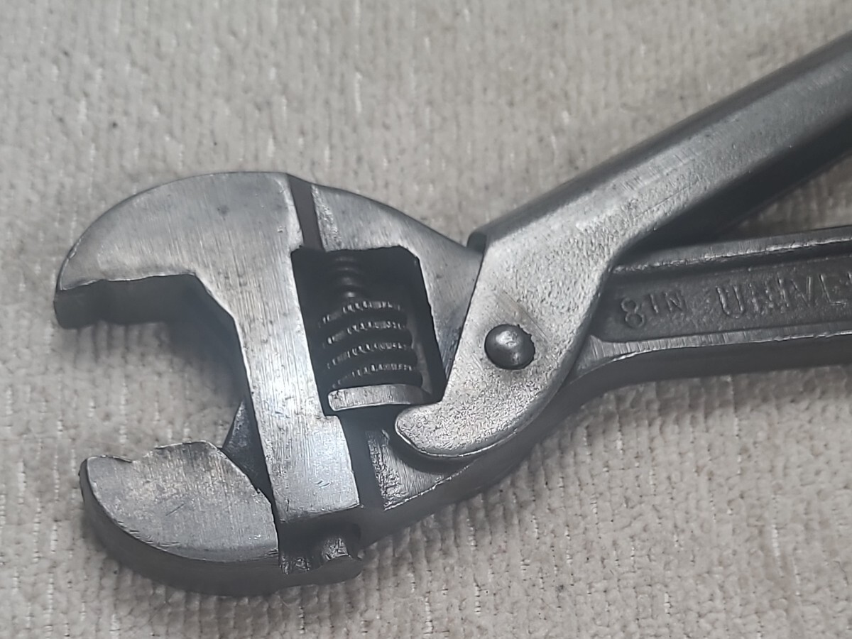 UNIVERSAL WRENCH CO DETROIT WINDSOR 1919 PAT ADJUSTABLE WRENCH Antique