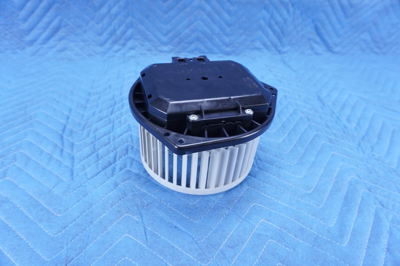 Infiniti QX56 QX80 Front AC Evaporator Blower Motor w/ Fan 27220JK01A OEM eBay