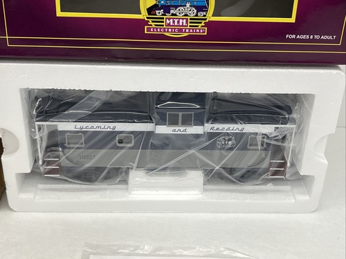 MTH Premier 20-91254 Lycoming & Reading Extended Vision Caboose #10327 O New L&R - Picture 6 of 11