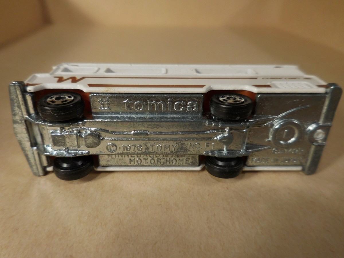 Vintage Tomica Winnebago Chieftain Motor Home 1/97 | eBay display picture 1