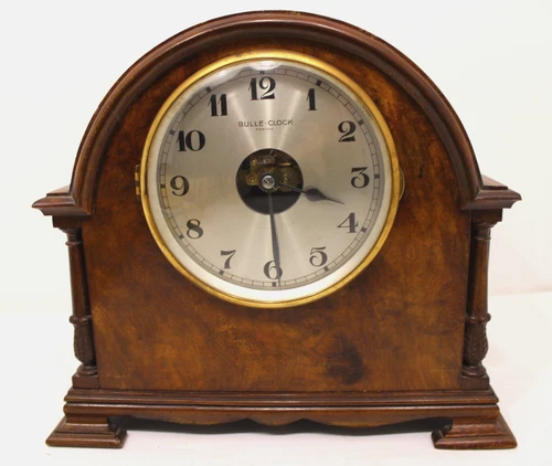 1930s Bulle Electric Battery Powered Clock Model XA in Walnut Veneered Case