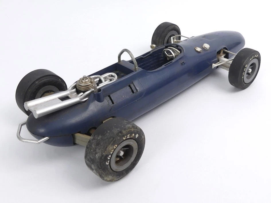 COX DAN GURNEY EAGLE 1960 TETHER CAR  RACER 35CM - Image 2 of 4