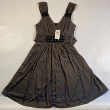 NWT 250 BCBG Maxazria Satiny V Neck Lattice Detail Party Cocktail Dress Small
