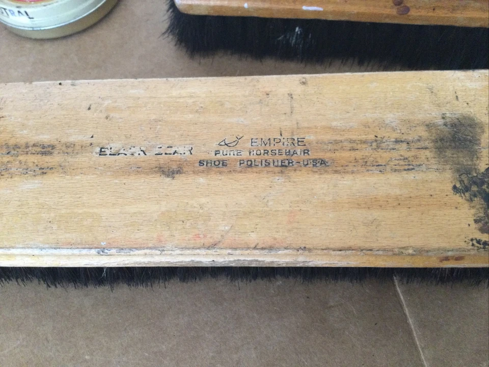 Kit de brillo de zapatos vintage. Cepillos con pelo de caballo 100%. Foto 2 de 4