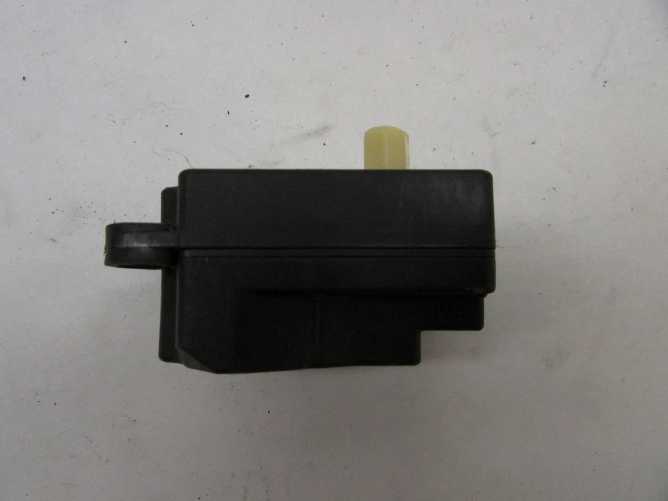 2013 VOLVO S60 T5 ЭЛЕКТРИЧЕСКИЙ AC НАГРЕВАТЕЛЬ КЛАПАН СЕРВОПРИВОДА 6G9N-19E616-BB OEM 11 12 13 - Изображение 3 из 4