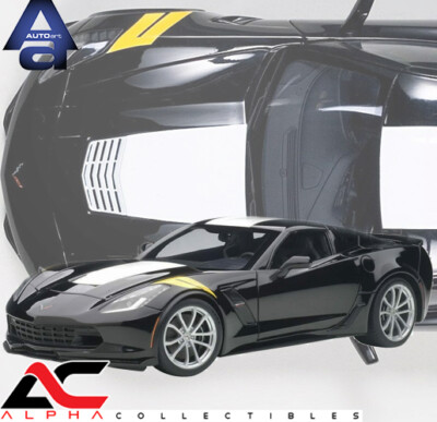 AUTOART 71273 1:18 CHEVROLET CORVETTE GRAND SPORT BLACK/WHITE STRIPES