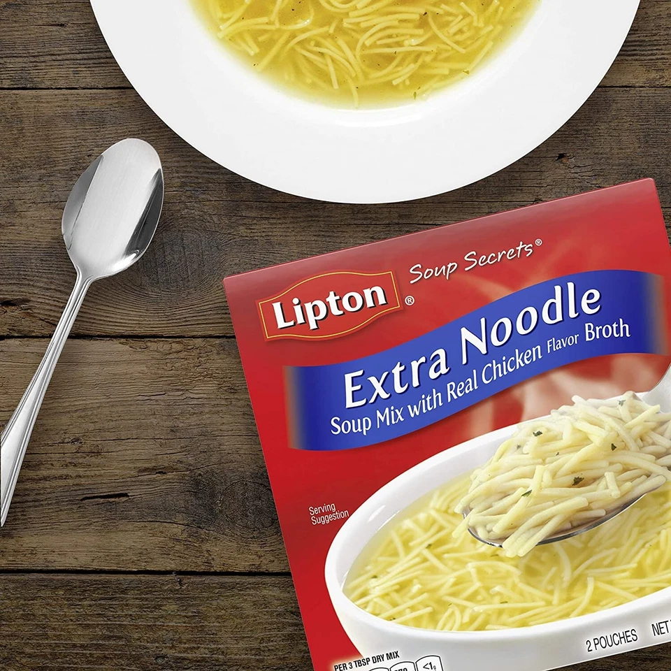 Mezcla de sopa instantánea Lipton Soup Secrets con sabor a caldo de pollo real 4,9 oz 6 paquetes Foto 2 de 4