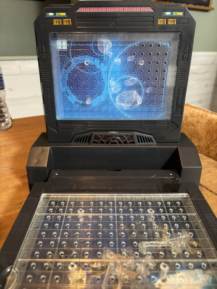 Electronic Star Wars Battleship Game 2002 Milton Bradley Hasbro AS-IS Vintage - Image 3 of 4