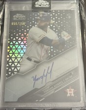 YORDAN ALVAREZ TOPPS CHROME BLACK REFRACTOR ROOKIE AUTO/AUTOGRAPH RC #/150 MINT