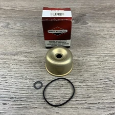 Briggs & Stratton 493640 Float Bowl Genuine Nos Oem Part