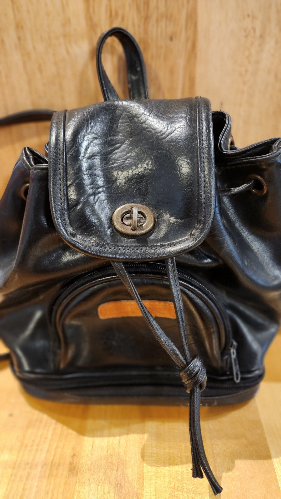 Chelli Classics Backpack Style Purse - image 1