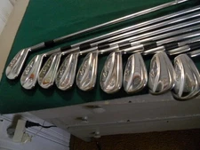 SALE ,BEN HOGAN APEX 1999 MB IRONS, 2-E, REG APEX, FACTORY NEW CHROME, NEW GRIPS