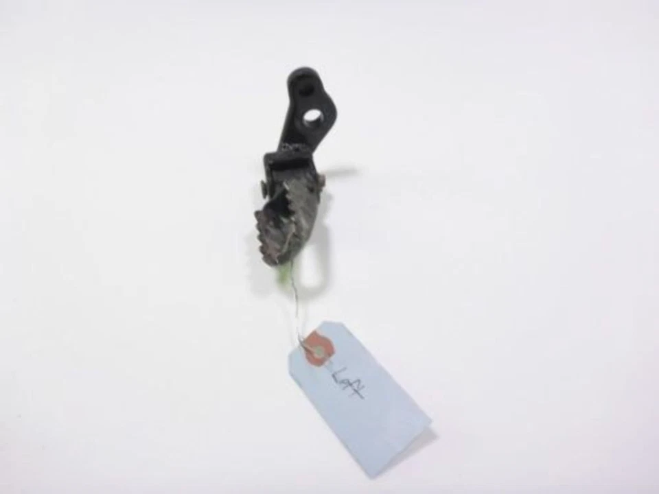 Pie conductor izquierdo Yamaha Big Wheel BW 200 85 Foto 2 de 4