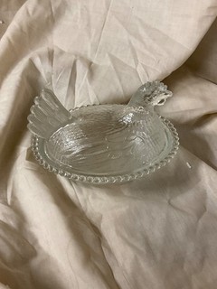 Vintage Clear Glass Nesting Hen