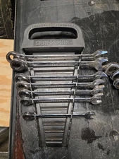 Craftsman ratcheting wrench set SAE And Matric 922984, 922985